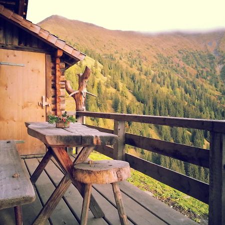 The Blue Eye Bed & Breakfast Vuthaj Exterior foto